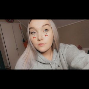 Meet your Posher, Mckayla